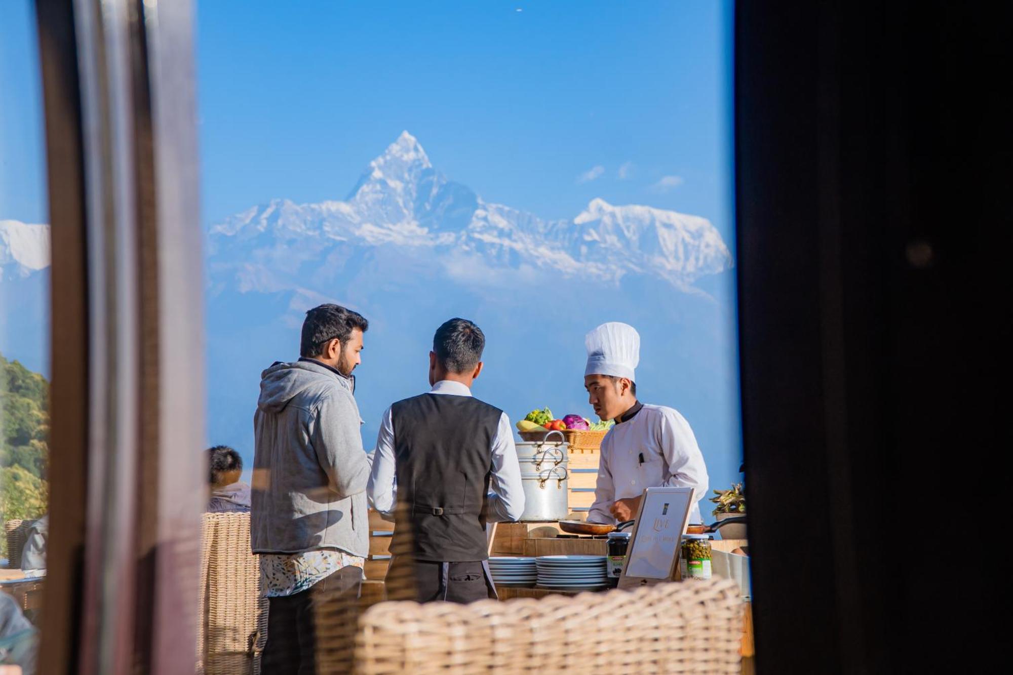 Sarangkot Mountain Lodge Покхара Екстер'єр фото