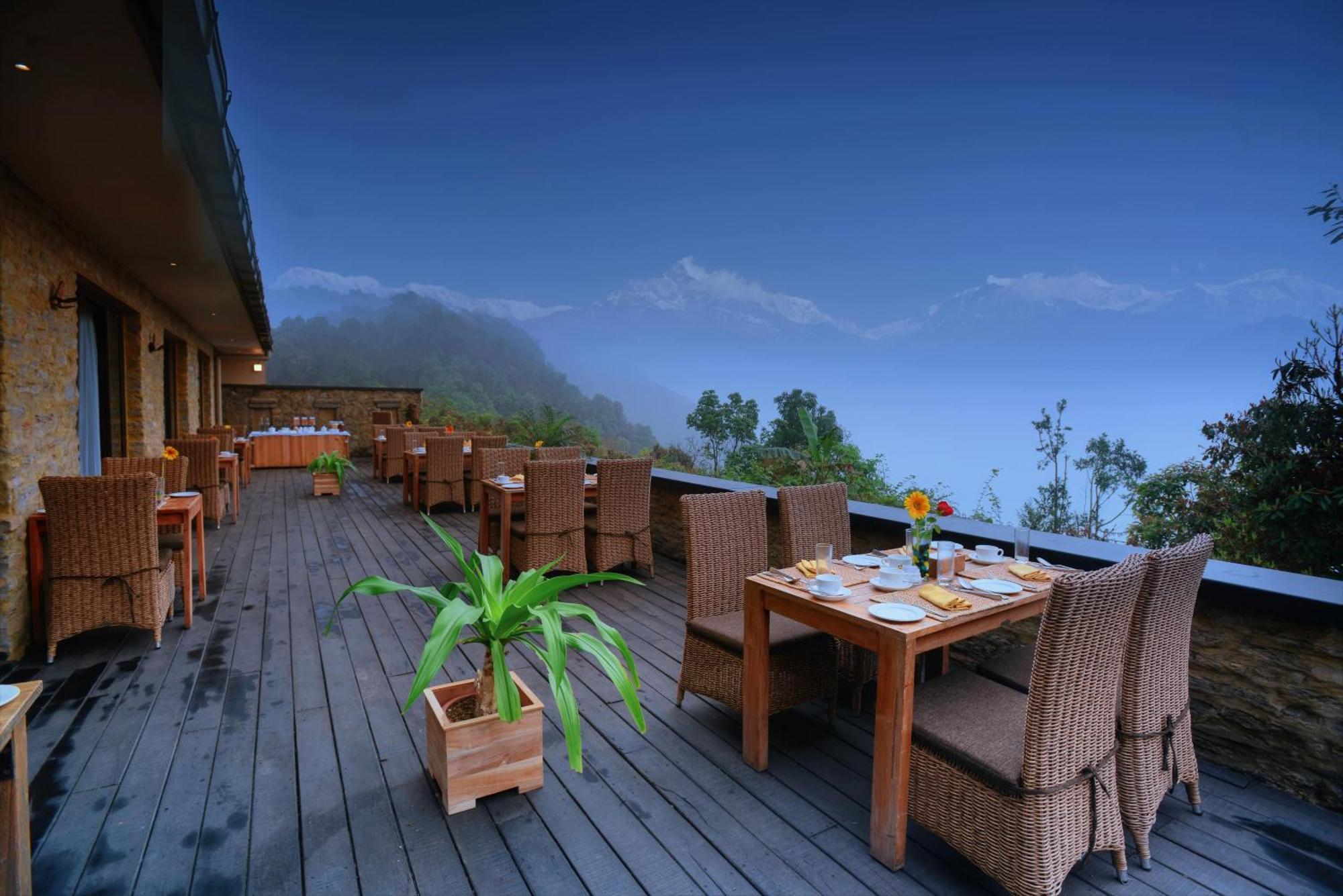 Sarangkot Mountain Lodge Покхара Екстер'єр фото